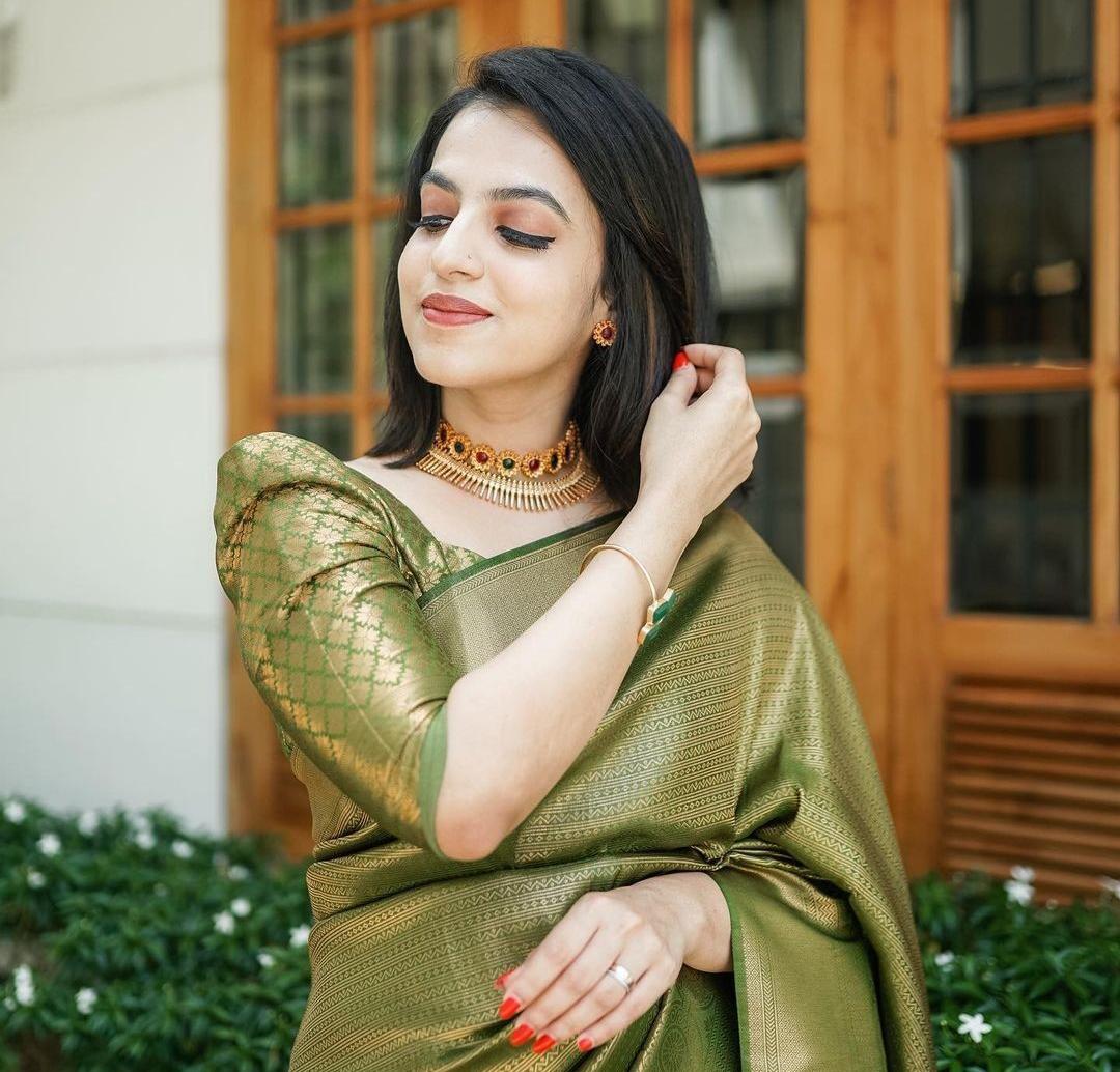 GLAMOUR BEAUTY PARLOUR PUTHANATHANI