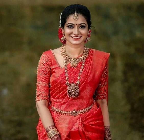 GLAMOUR BEAUTY PARLOUR PUTHANATHANI